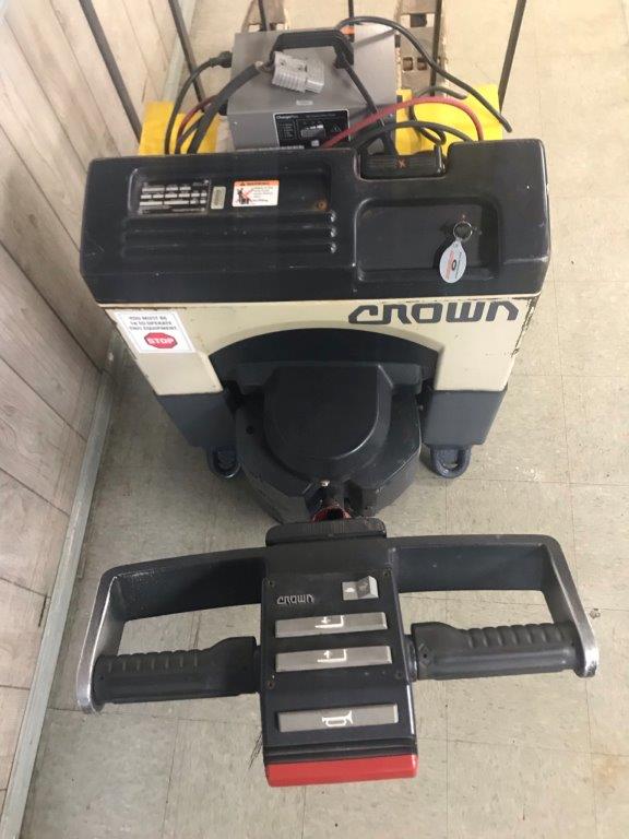 Power steering black crown pallet jack for sale